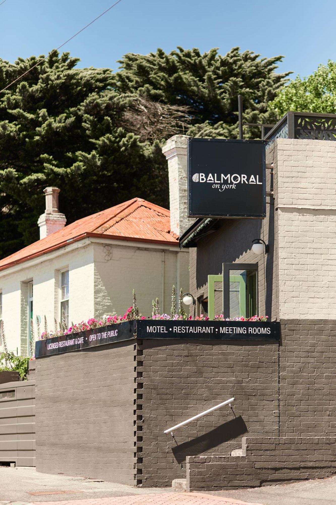 Balmoral On York Hotel Launceston Eksteriør billede